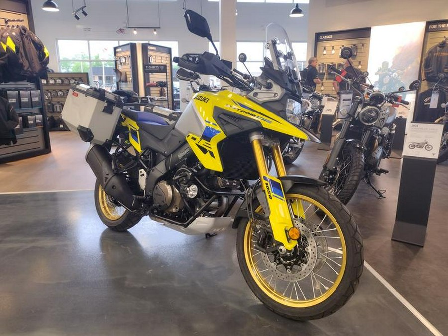 2023 Suzuki V-Strom 1050DE Adventure