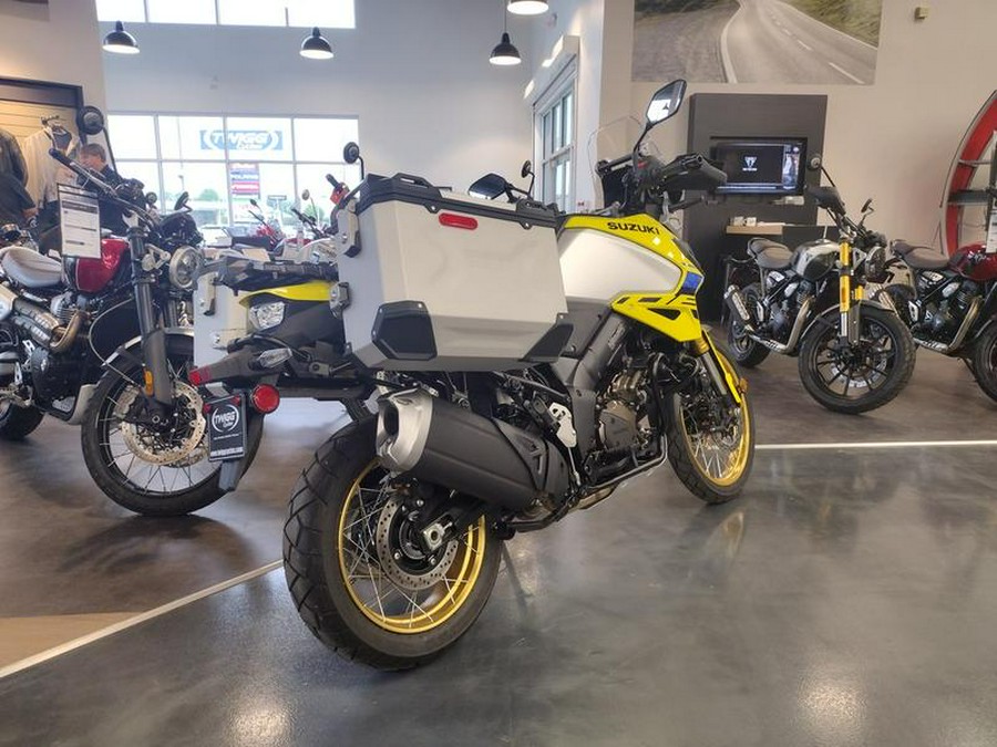 2023 Suzuki V-Strom 1050DE Adventure