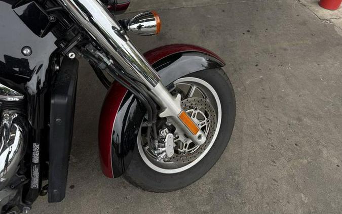 2009 Suzuki Boulevard C109RT