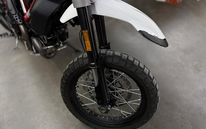 2020 Ducati Scrambler Desert Sled White Mirage