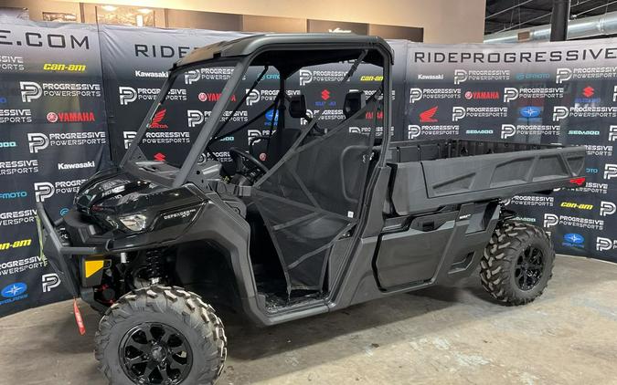 2026 Can-Am® Defender PRO XT HD10