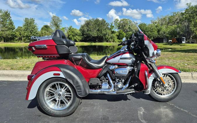 FLHTCUTG 2019 Tri Glide Ultra