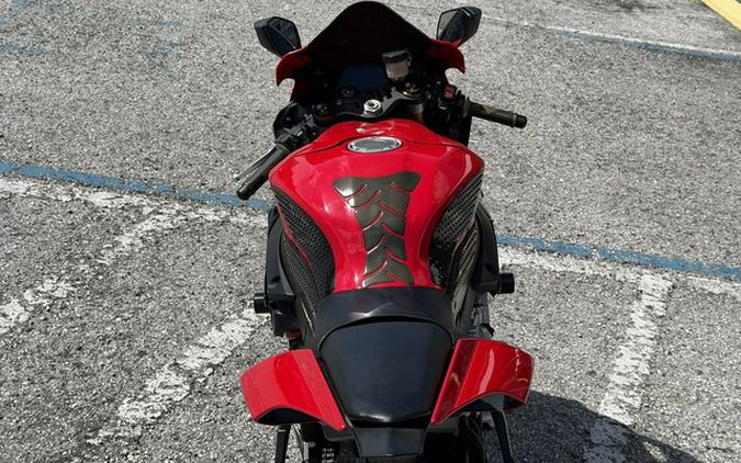 2015 Yamaha YZF R1