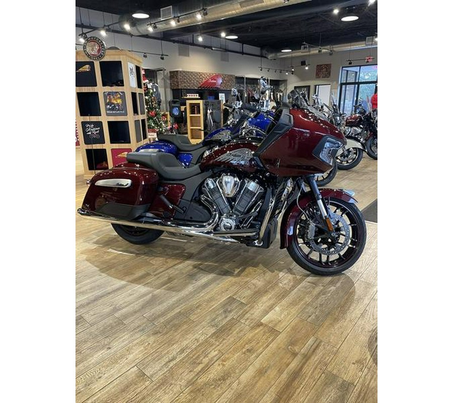 2022 Indian Motorcycle® Challenger® Limited Maroon Metallic
