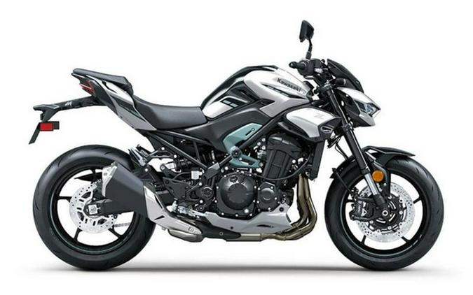 2025 Kawasaki ZR900SSFAN