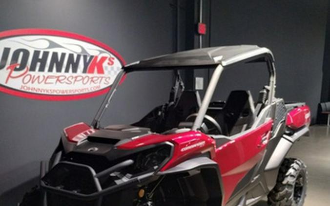 2025 Can-Am Commander XT 700