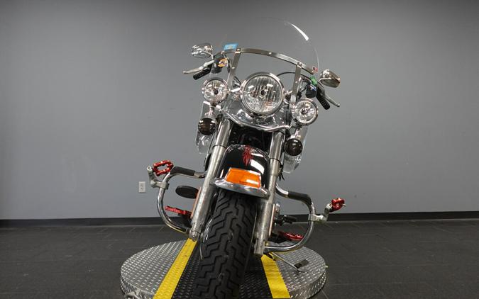 2016 Harley-Davidson Heritage Softail FLSTC103