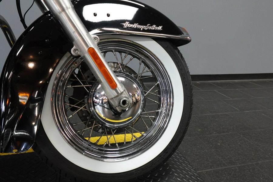 2016 Harley-Davidson Heritage Softail Classic FLSTC