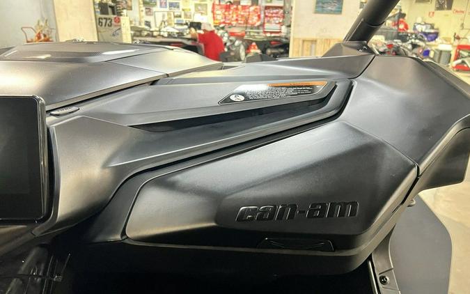 2027 Can-Am® Maverick R MAX X rs