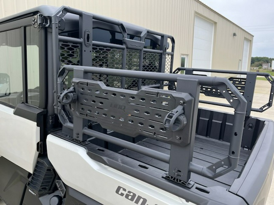 2027 Can-Am Defender XU Limited HD11
