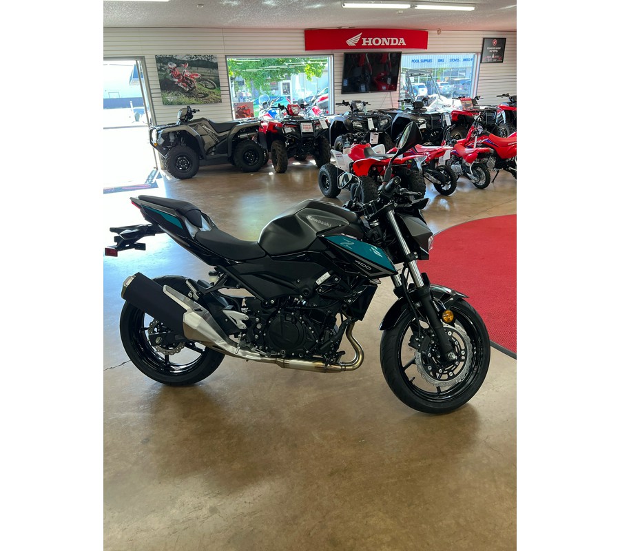 2023 Kawasaki Z400 ABS