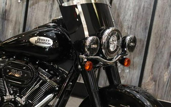 2021 Harley-Davidson® FLHCS - Heritage Classic 114