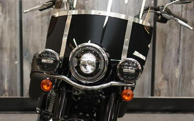 2021 Harley-Davidson® FLHCS - Heritage Classic 114