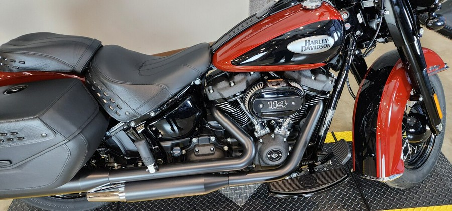 2024 Harley-Davidson® Heritage Classic FLHCS