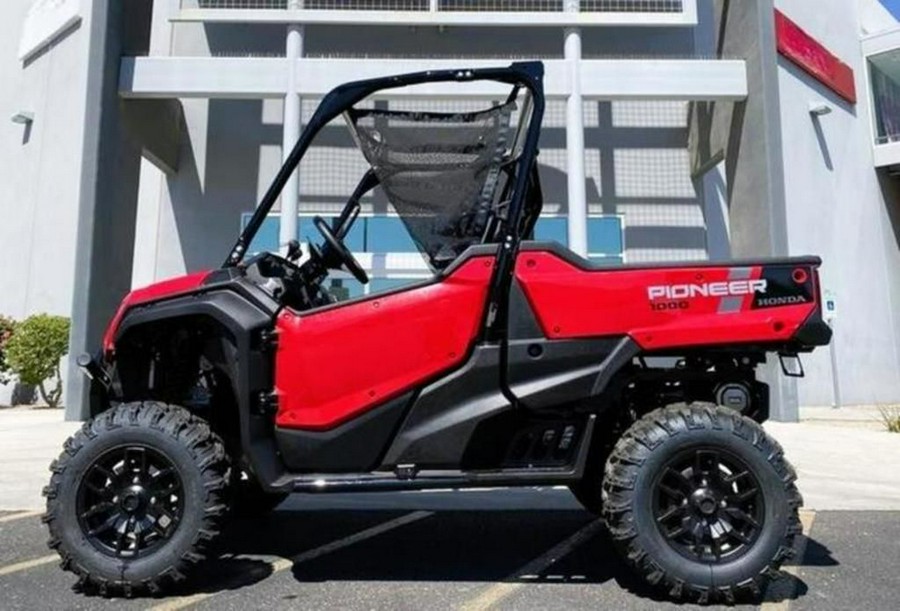 2025 Honda® Pioneer 1000 Deluxe