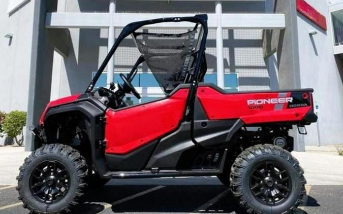 2025 Honda® Pioneer 1000 Deluxe