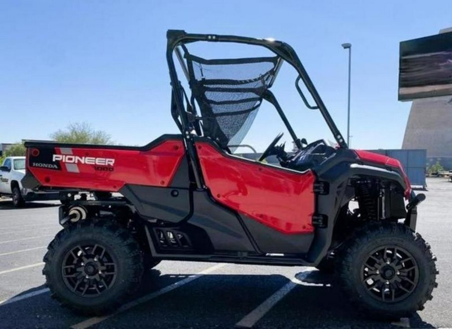 2025 Honda® Pioneer 1000 Deluxe