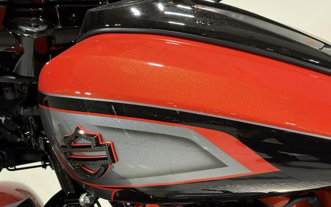 2026 Harley-Davidson® CVO Street Glide Limited Citrus Heat CVO Tri-Tone
