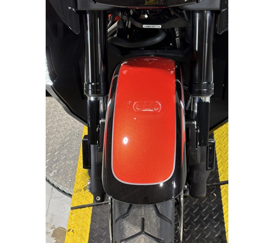 2026 Harley-Davidson® CVO Street Glide Limited Citrus Heat CVO Tri-Tone