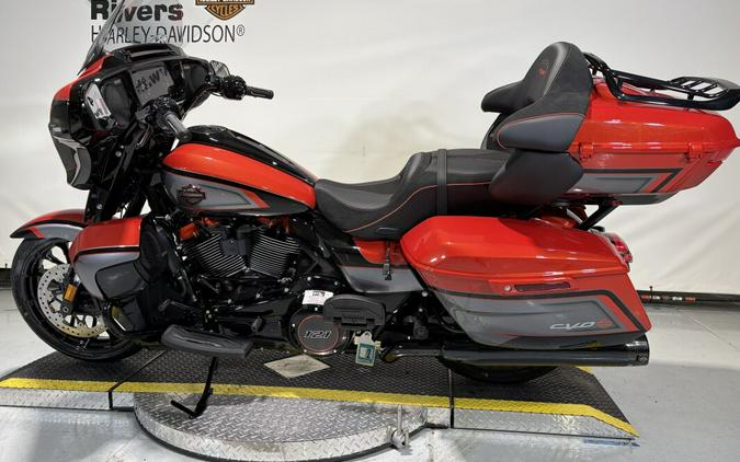 2026 Harley-Davidson® CVO Street Glide Limited Citrus Heat CVO Tri-Tone