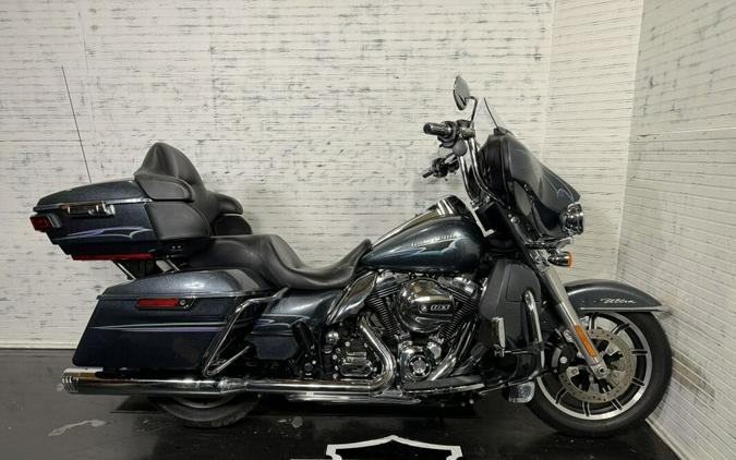 2015 Harley-Davidson Electra Glide Ultra Classic Low BLACK MAGIC