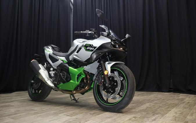 2024 Kawasaki Ninja 7 Hybrid ABS