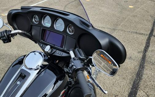 2024 Harley-Davidson® Tri Glide® Ultra FLHTCUTG