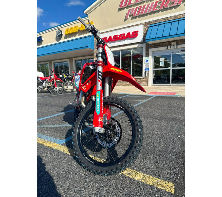 2025 GASGAS MC 450F Factory Edition