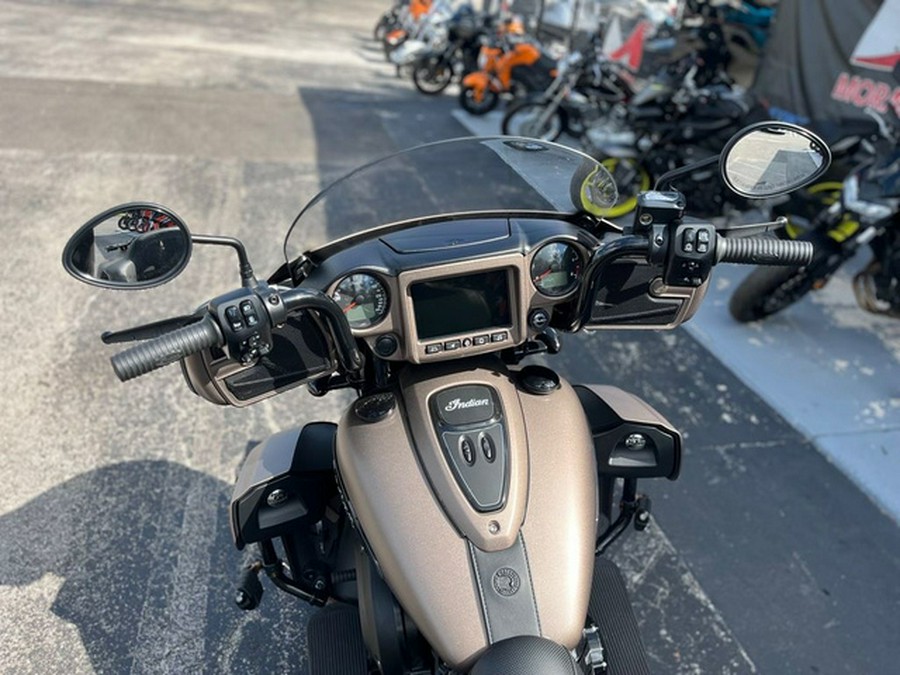 2021 Indian Roadmaster Dark Horse