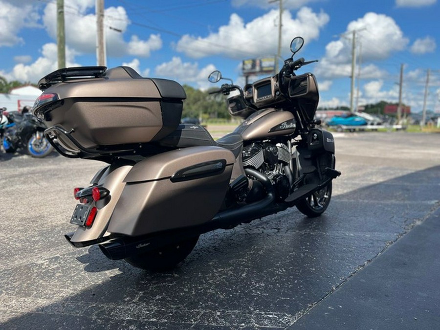 2021 Indian Roadmaster Dark Horse