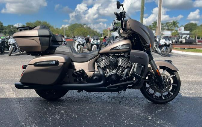 2021 Indian Roadmaster Dark Horse
