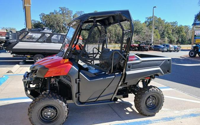 2026 Honda® Pioneer 700