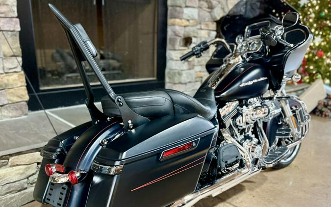 2015 FLTRXS - Road Glide Special