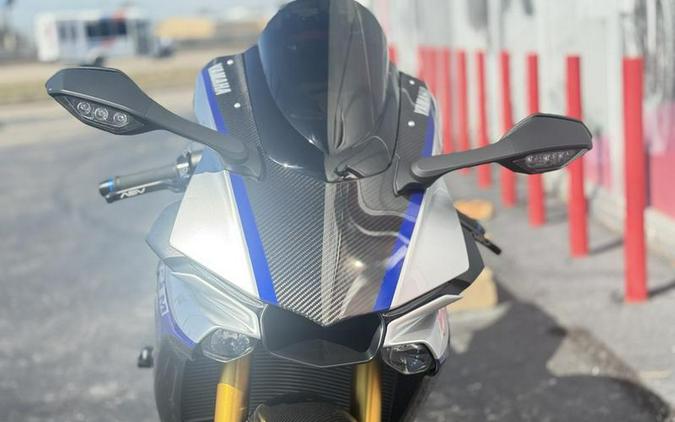 2017 Yamaha YZF-R1M