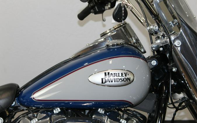 Harley-Davidson® Heritage Classic 2023 BIL BLU/BIL GRY