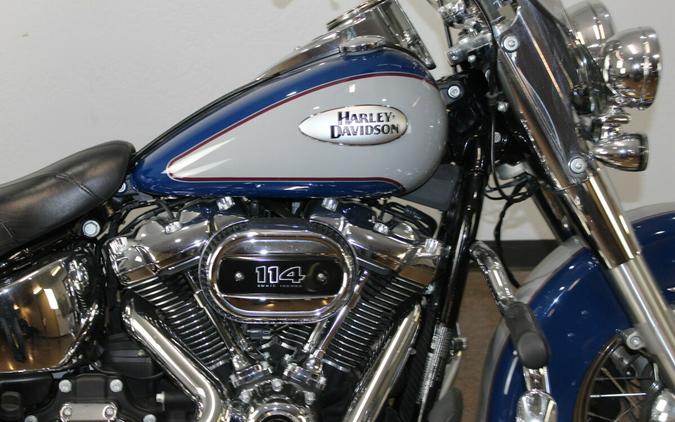 Harley-Davidson® Heritage Classic 2023 BIL BLU/BIL GRY