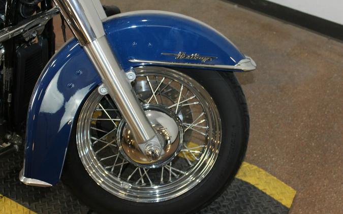 Harley-Davidson® Heritage Classic 2023 BIL BLU/BIL GRY