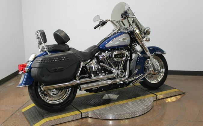 Harley-Davidson® Heritage Classic 2023 BIL BLU/BIL GRY
