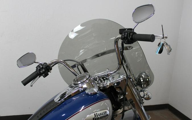 Harley-Davidson® Heritage Classic 2023 BIL BLU/BIL GRY