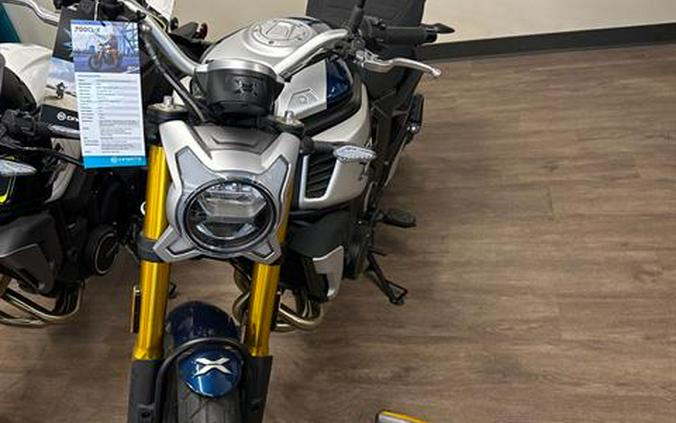 2022 CFMOTO 700CL-X