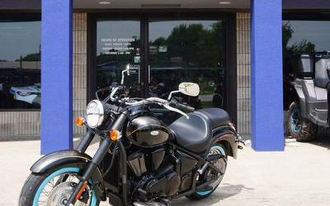 2023 Kawasaki Vulcan® 900 Classic