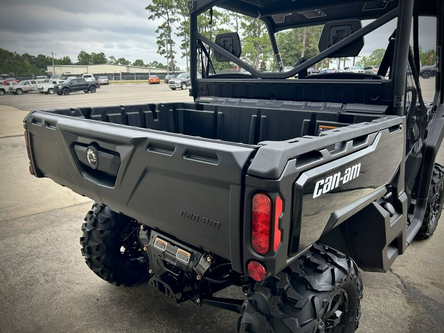 2025 Can-Am™ Defender XT HD9