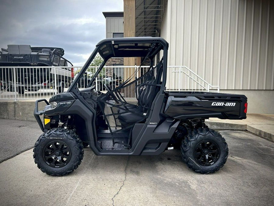 2025 Can-Am™ Defender XT HD9