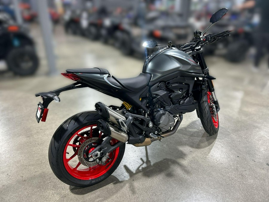 2022 Ducati Monster