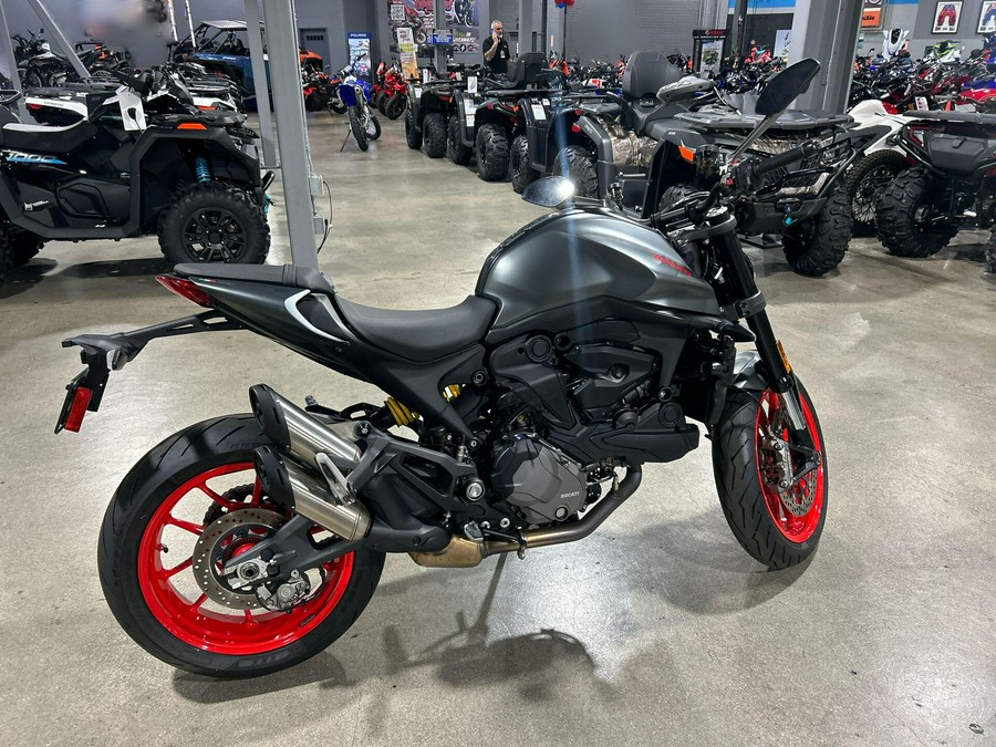 2022 Ducati Monster