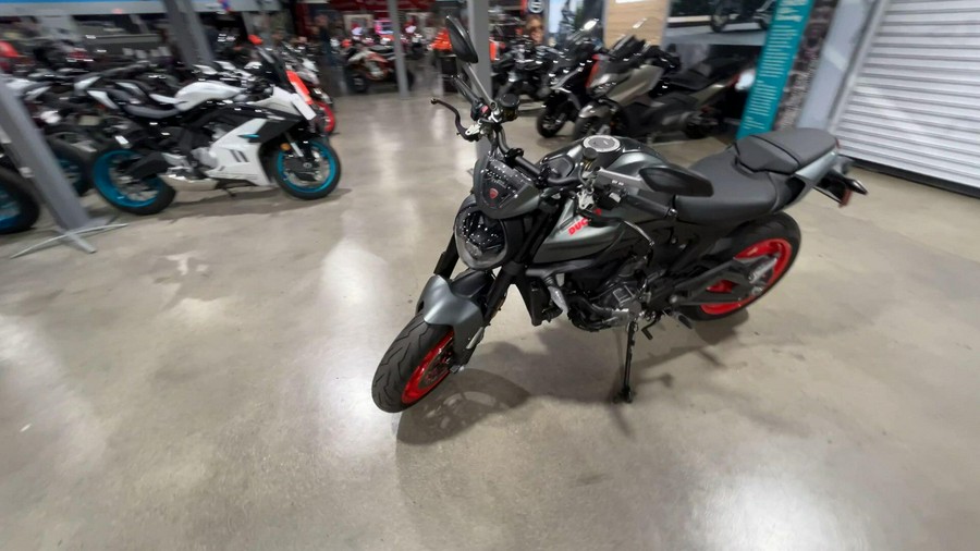 2022 Ducati Monster