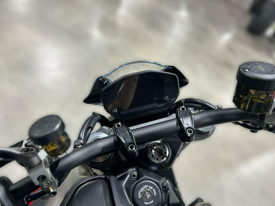 2022 Ducati Monster