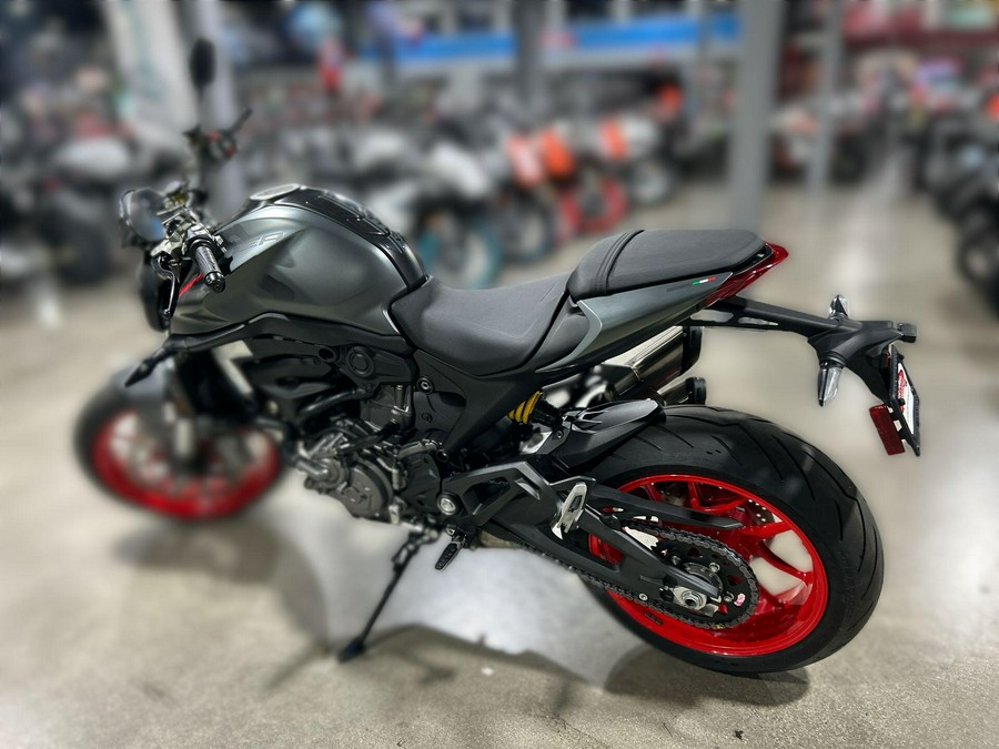 2022 Ducati Monster