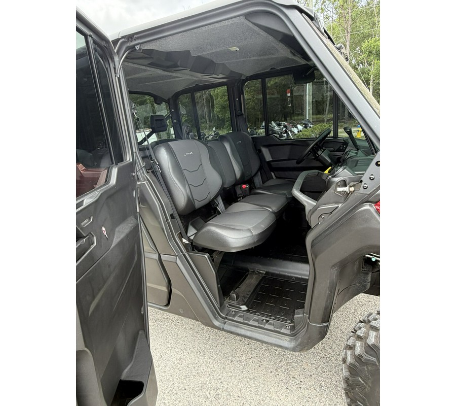 2025 Can-Am Defender MAX Limited HD10 Fiery Red