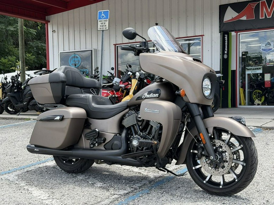 2021 Indian Roadmaster Dark Horse
